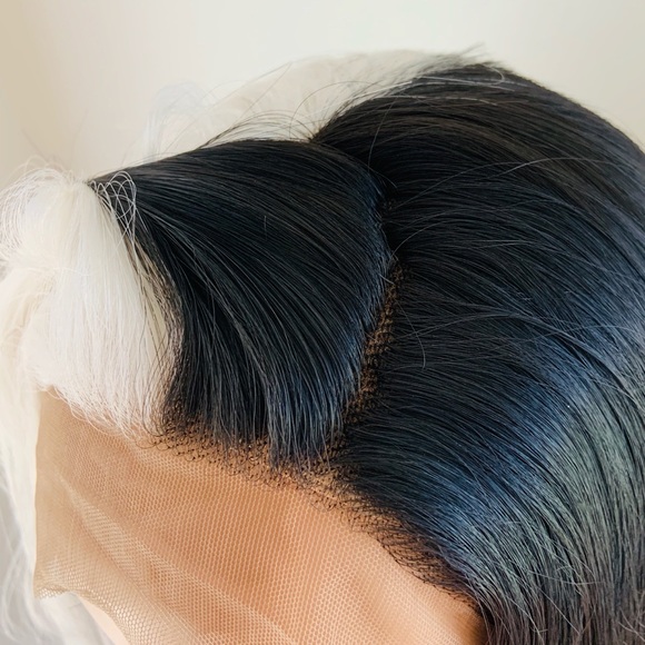 Gorgeous White & Black Versatile 13x2.5 Lace Front Wig for Daily Wear or Events - Picture 3 of 13